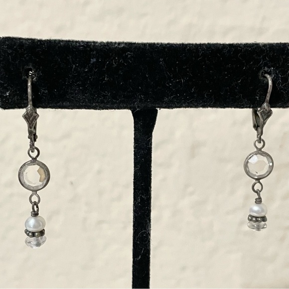 Vintage 90s Dainty Earrings - Picture 4 of 14